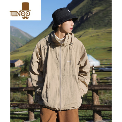 YANXU户外防风防水连帽运动冲锋衣外套男机能登山工装夹克情侣