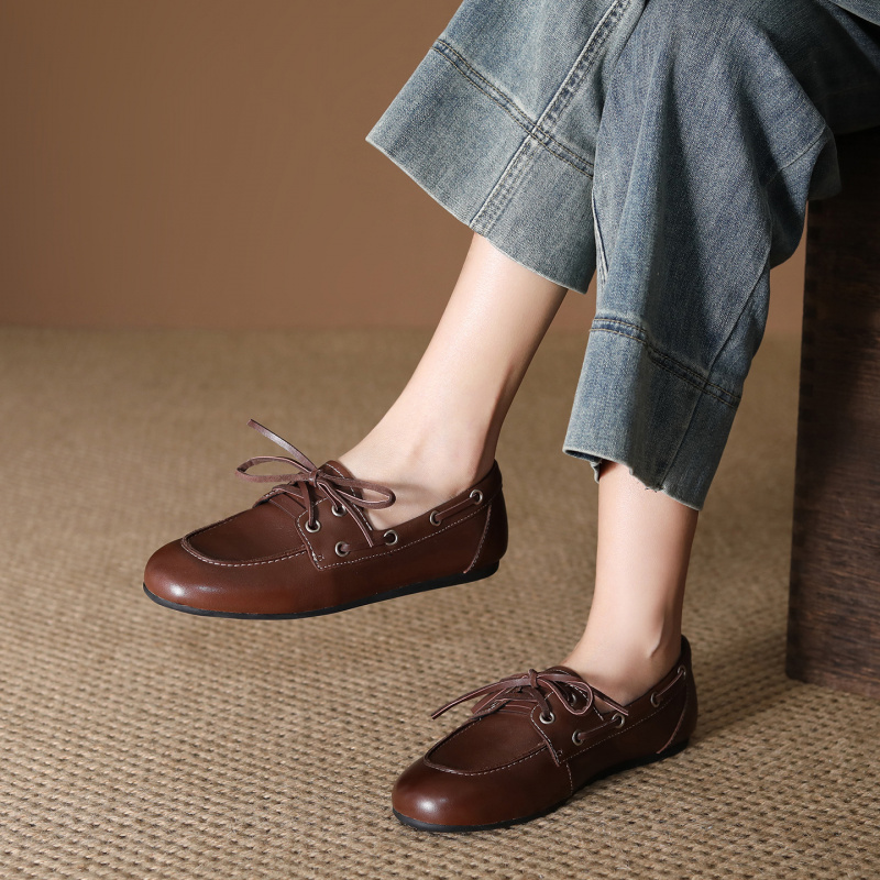 头层牛皮单鞋女2026春季新款圆头透气复古平底软底百搭真皮休闲鞋