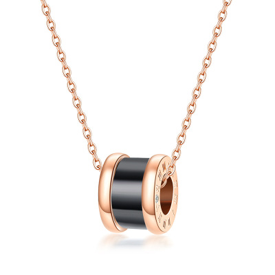 佐卡伊时光恋人-黑骑士陶瓷钻石项链C00327陶瓷钻石项链