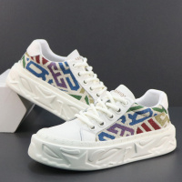 潮鞋男新款厚底增高轻便软底板鞋透气防臭时尚小众休闲鞋男鞋