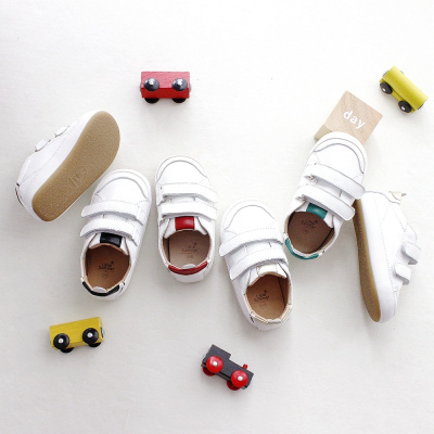 春秋新款INS爆款小白鞋男女宝宝1-4岁儿童运动风百搭韩版时尚皮鞋