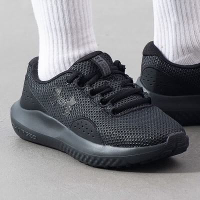 安德玛(Under Armour)女鞋新款运动鞋轻便透气缓震耐磨跑步鞋3027007-002 ZP