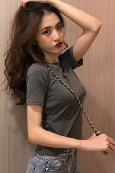 时尚圆领纯色短袖T恤女夏季韩国女装新款上衣服