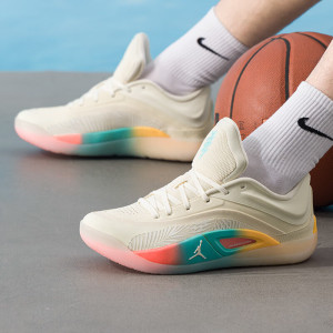 耐克(NIKE)男鞋新款JORDAN ZION 4锡安4实战训练耐磨缓震篮球鞋FD0591-103 ZP