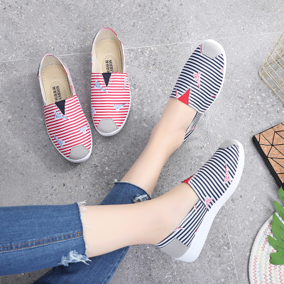 芳棋云品牌2020春季新款渔夫鞋女一脚蹬软底防滑妈妈鞋休闲老北京布鞋女单鞋