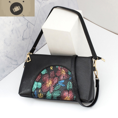 妈妈斜挎包2020秋冬新款中老年百搭单肩包女士印花软皮手提包小包艾狄伊娃手提包