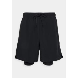 Nike男士速干运动短裤透气弹性舒适训练健身款