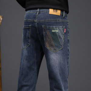 抖音小脚裤男士牛仔电商货源修身简约百搭弹力休闲韩版铅笔裤