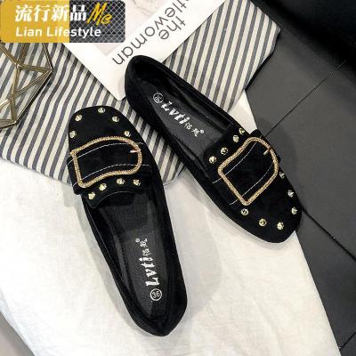 平底懒人一脚蹬豆豆鞋船鞋大码女鞋41-43春款新款潮胖脚宽肥单鞋知义(ZHIYI)休闲鞋