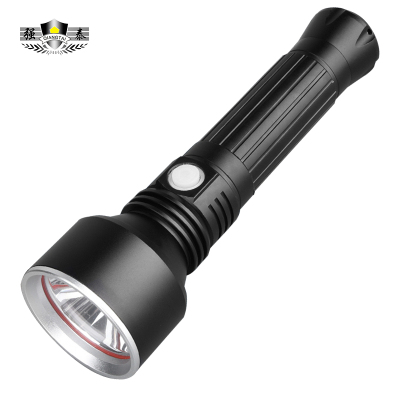 强泰QT-2667强光手电