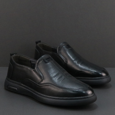 真皮男鞋中年爸爸鞋一脚蹬软底套脚懒人鞋简约百搭透气休闲皮鞋男