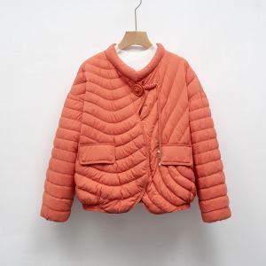 羽绒服新国标90绒休闲秋冬轻薄简约纯色圆领宽松外套