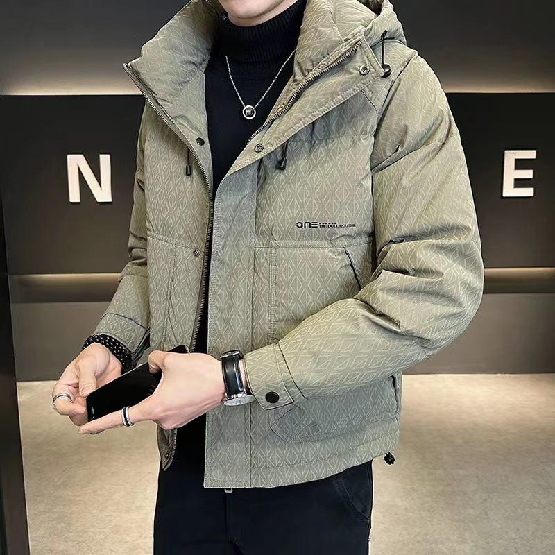 羽绒服男士短款冬季2024新款衣服帅气潮牌连帽保暖加厚外套男冬天