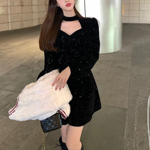 秋冬新款韩版小香风连衣裙女装复古气质收腰显瘦设计感A字裙子ins