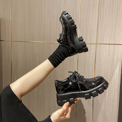 Ideamini刘雯同款2021春季新款英伦学院风小皮鞋漆皮厚底松糕鞋粗跟单鞋女