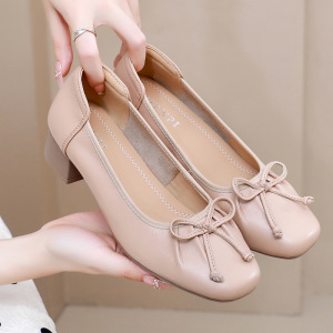 真皮方头芭蕾舞鞋女25秋季粗跟四季法式复古芭蕾单鞋中跟玛丽珍鞋