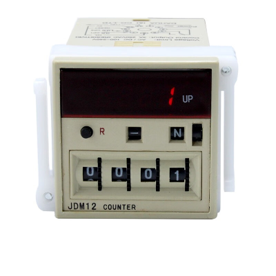 大华高速充电器PD30W多设备兼容智能识别小巧便携高效安全