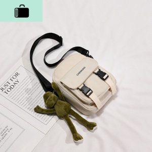 韩版原宿风ins防水小布包网红日系包包女2020新款网红单肩斜挎包NEW LAKE女斜挎包