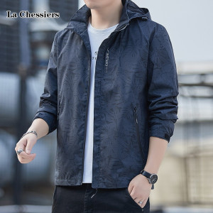 户外冲锋衣男士超春秋季登山服防风防水大码夹克外套