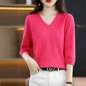 夏季新款棉线针织短袖T恤女V领抽条七分袖时尚百搭打底衫上衣