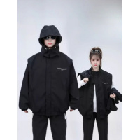 年春秋季新款时尚休闲情侣宽松户外冲锋衣连帽夹克男女外套