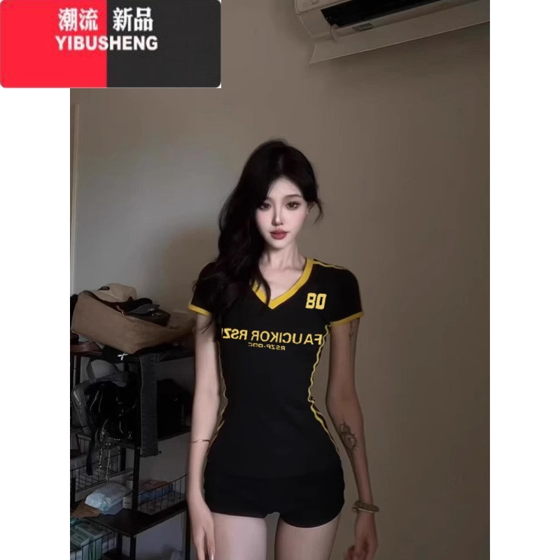 YIBUSHENG美式复古撞色V领短袖t恤女季2024新款修身收腰紧身辣妹运动上衣