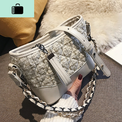包包女2020新款ins超火韩版时尚呢子休闲百搭链条单肩斜挎流浪包NEW LAKE女士单肩包