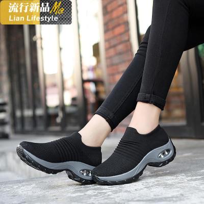 秋冬网面加大码透气摇摇鞋韩版运动鞋女鞋厚底增高气垫软底休闲鞋知义(ZHIYI)休闲鞋
