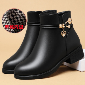 秋冬季新款妈妈棉鞋粗跟防滑短靴加绒保暖中老年女靴中跟女士单靴