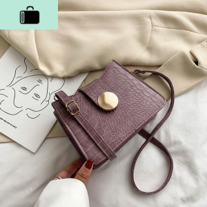 网红小包包女2020夏天新款斜挎潮单肩百搭港风复古质感流行小方包NEW LAKE女斜挎包