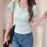 纯色正肩上衣V领T恤女短袖高腰显瘦减龄修身短款辣妹纯欲风T恤潮