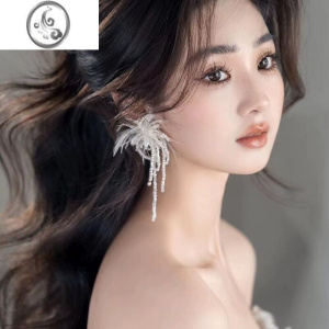 JiMi超仙夸张羽毛高级感蝴蝶结无耳洞耳夹新娘造型耳饰结婚婚纱跟妆饰