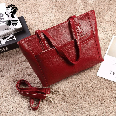狮壹（Lionone）包包女式2019新款手提包大包女包百搭女人单肩包大包职场女性通勤包