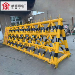 盛辉嘉业 拒马移动护栏 路障挡车器可带牌电动防冲撞移动带刺拒马定制