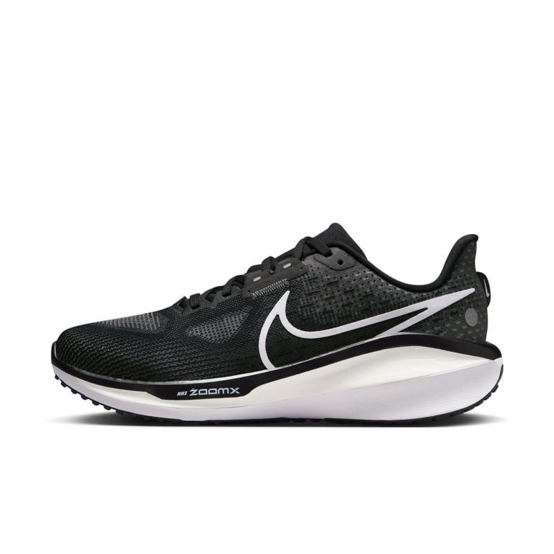 耐克(NIKE)跑鞋男缓震透气专业运动跑步鞋提升速度性能黑白色