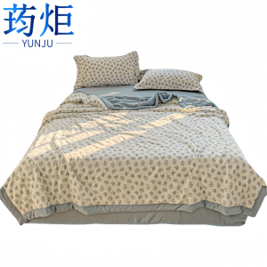 荺炬 四件套