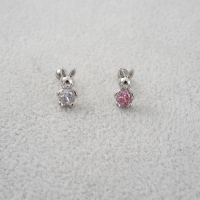 韩国精致大肚子粉钻白钻小兔子耳骨耳蜗耳门钉旋转圆球拧堵送女朋友老婆情人节七夕生日礼物