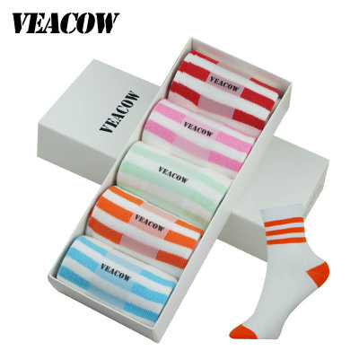 VEACOW5双装-礼盒装纯棉中筒女士权志龙三条杠5分秋冬批发运动纯色条纹女袜5双礼盒装均码