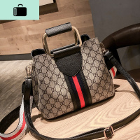 韩版潮时尚单肩斜挎手提水桶小包包女2020新款大容量百搭休闲洋气NEW LAKE女手包