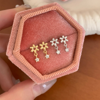 纯银花朵锆石耳环轻奢小众精致甜美小流苏耳饰适合春天的耳钉送女朋友老婆情人节七夕生日礼物