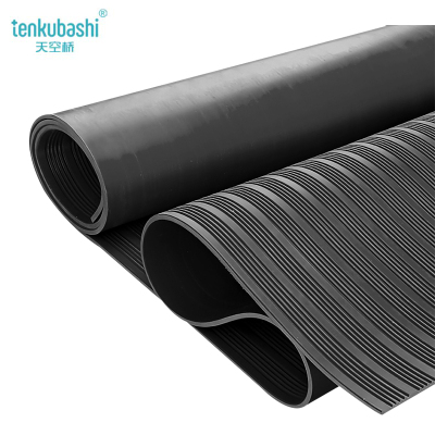 天空桥 绝缘橡胶垫 黑色条纹3mm*1.5m*10m 6kv 卷