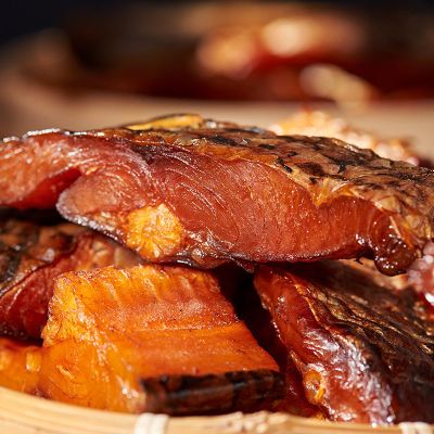 正宗农家烟熏腊鱼块去头去尾湖南特产腌制草鱼干湖北咸鱼四川腊肉