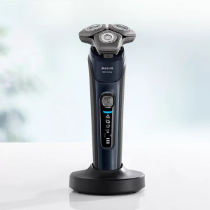飞利浦(PHILIPS)电动剃须刀9系清洁套装 SkinIQ高端智能刮胡刀送男友老公长辈生日礼品 S9642/37冰蓝色