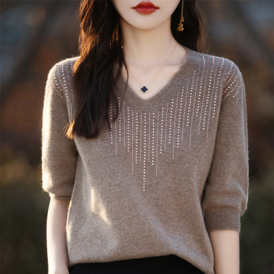 春夏新款精纺羊毛V领短袖T恤镶钻套头薄款一线成衣纯色针织衫女