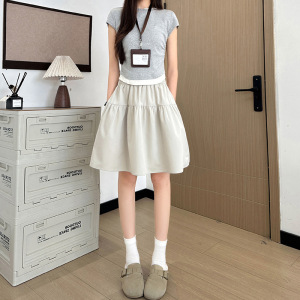 日系藏青色半身裙女夏2026新款学院风五分短裙小个子高腰a字伞裙