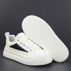 男鞋夏季透气新款厚底小白鞋百搭轻便真皮板鞋小众时尚休闲鞋