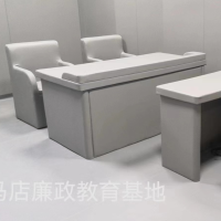 谈话桌椅软包办公椅一张