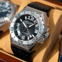 瑞夫泰格(REEF TIGER)男士手表全自动机械表男表夜光潜水运动个性大表盘镂空透底防水手表黑鲨腕表RGA6903-1