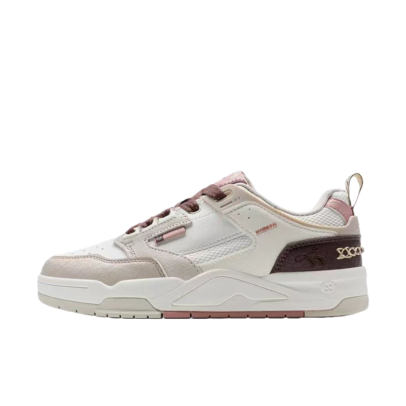 特步板鞋975118310047