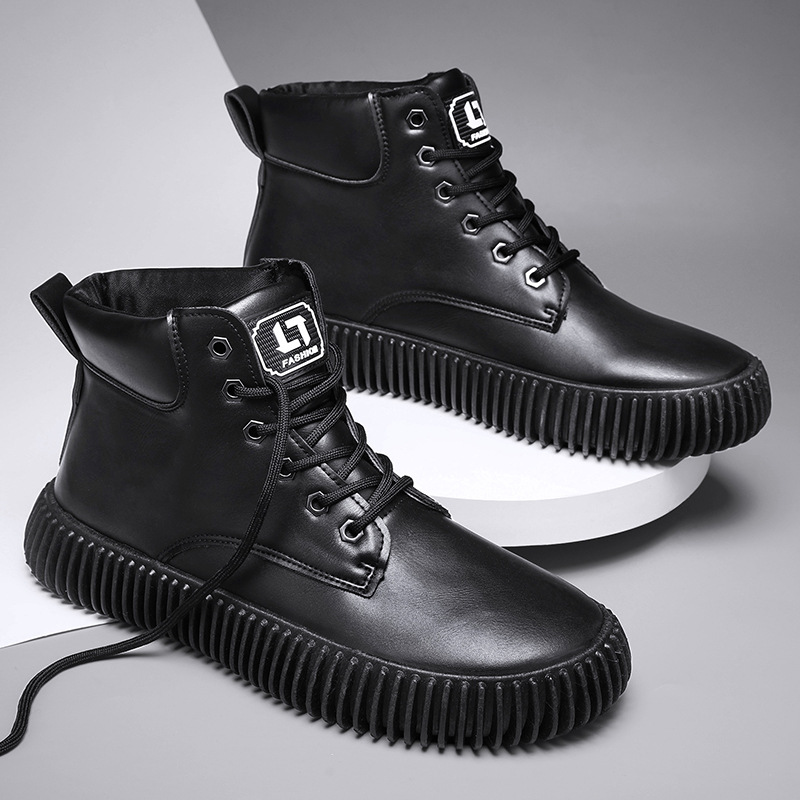 马丁靴新款黑色皮面高帮厚底男士运动靴百搭休闲机车皮靴男鞋